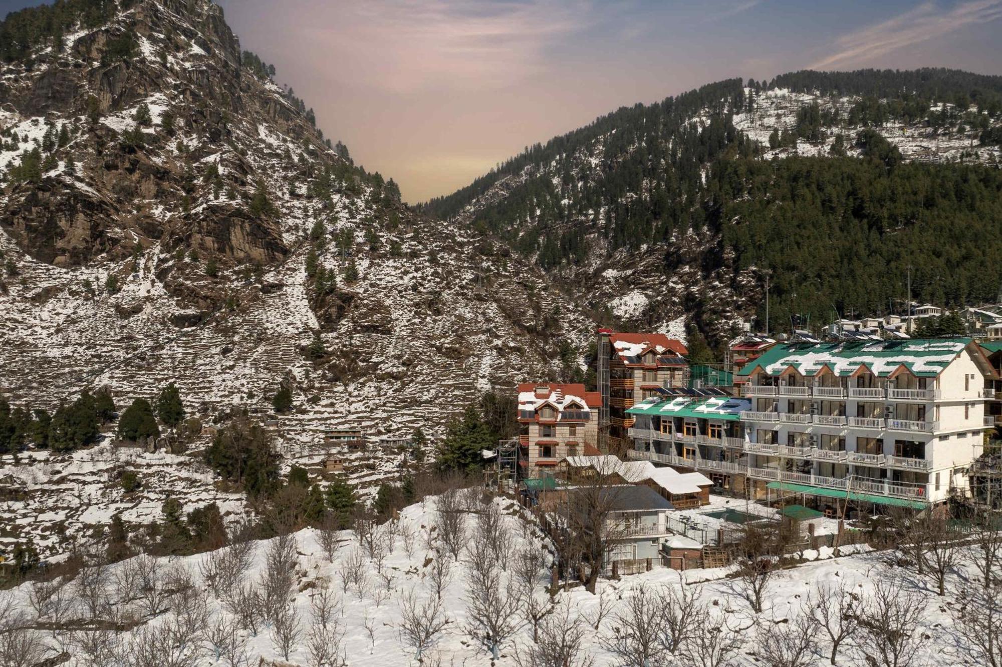 فندق Echor Himalayan Heights Manali المظهر الخارجي الصورة